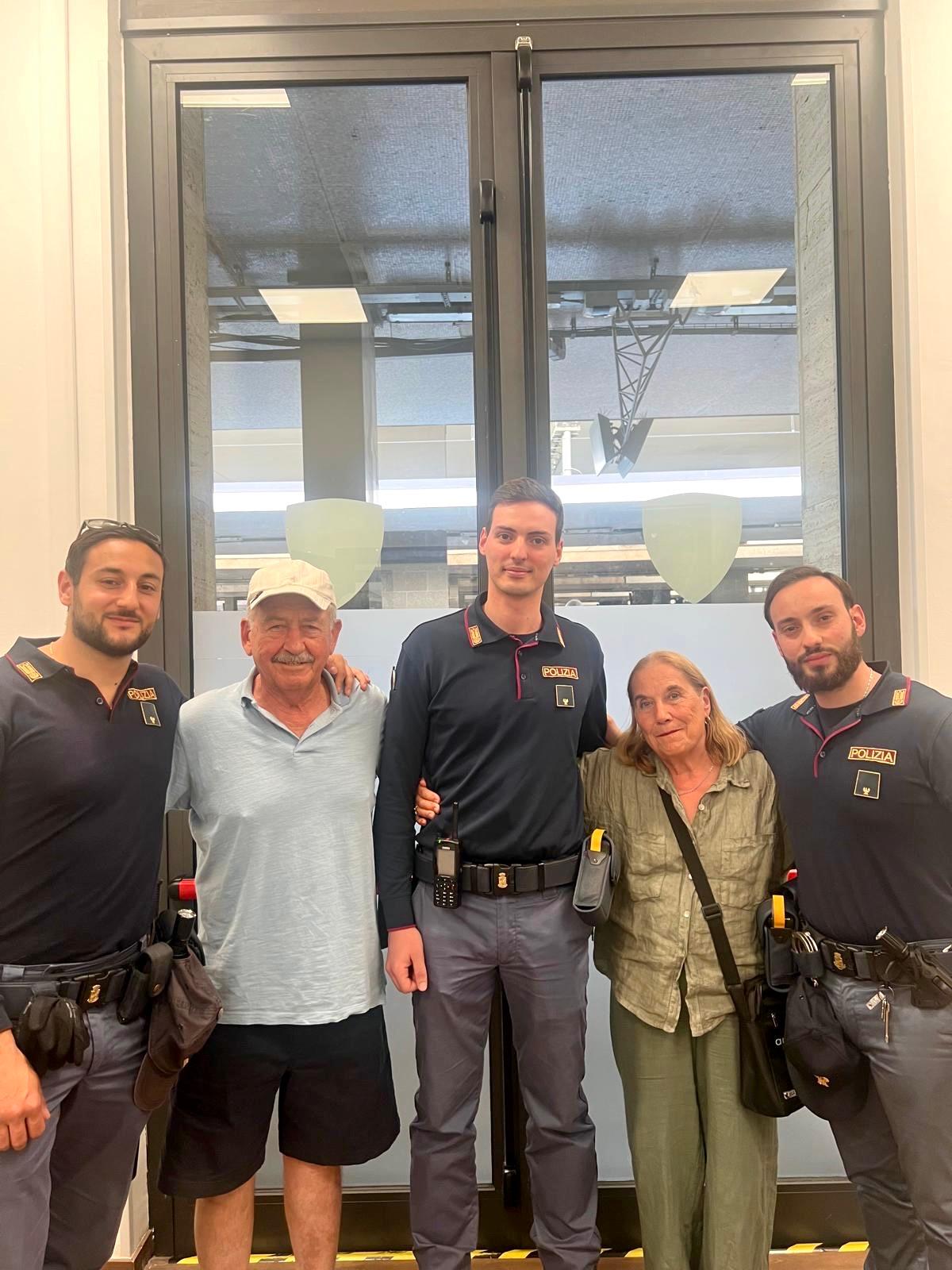 Roma – Termini: turista argentina derubata sul vagone della metro A recupera portafogli grazie alla polizia, due denunciate