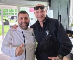 Capodimonte – Il rapper Clementino ospite al Ristorante Pepe Nero di Salvo Cravero