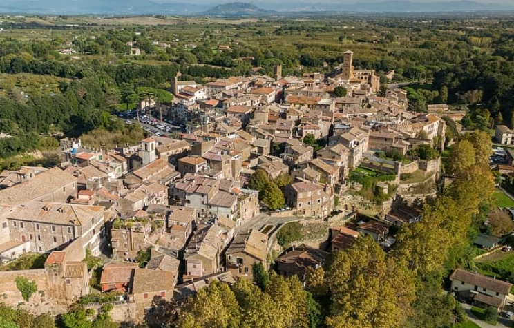 Sutri – Ipotesi di una vendetta per gelosia dietro l’aggressione al giovane di 20 anni