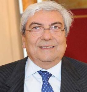 Referendum, il sociologo Roma: “No quorum? oggi si vota con i like, surrogato di elezioni”