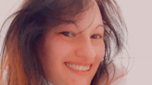 Latina, giovane mamma di 36 anni muore in un frontale con un camion. In segno di lutto annullata la sagra delle ciliegie