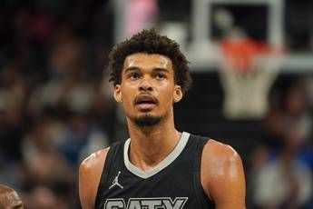 Wembanyama, dall’Nba al… tempio buddista. La star si fa monaco