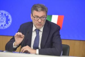 Giorgetti “La stima di crescita 2025 pienamente realizzabile”