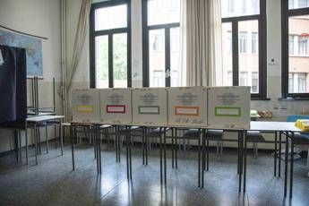 Referendum, urne chiuse: affluenza al 27,49% secondo primi dati