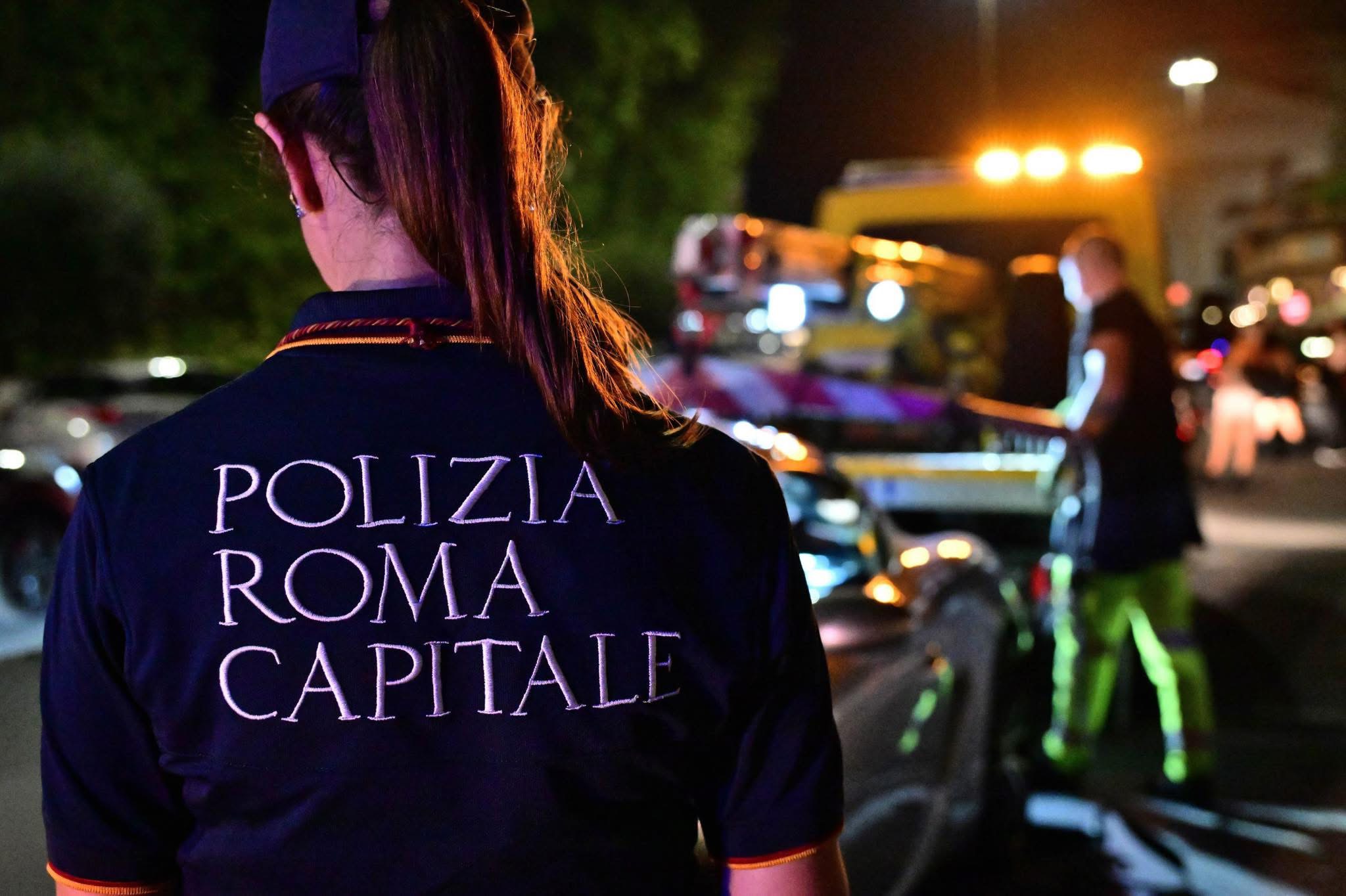 Roma – Operazione decoro: rimosse decine di carcasse di biciclette