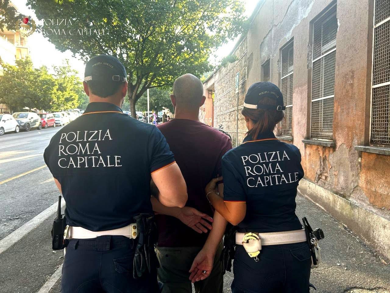 Roma – Abusivo reagisce ad un sequestro ferendo un agente e fugge, rintracciato con indagine lampo