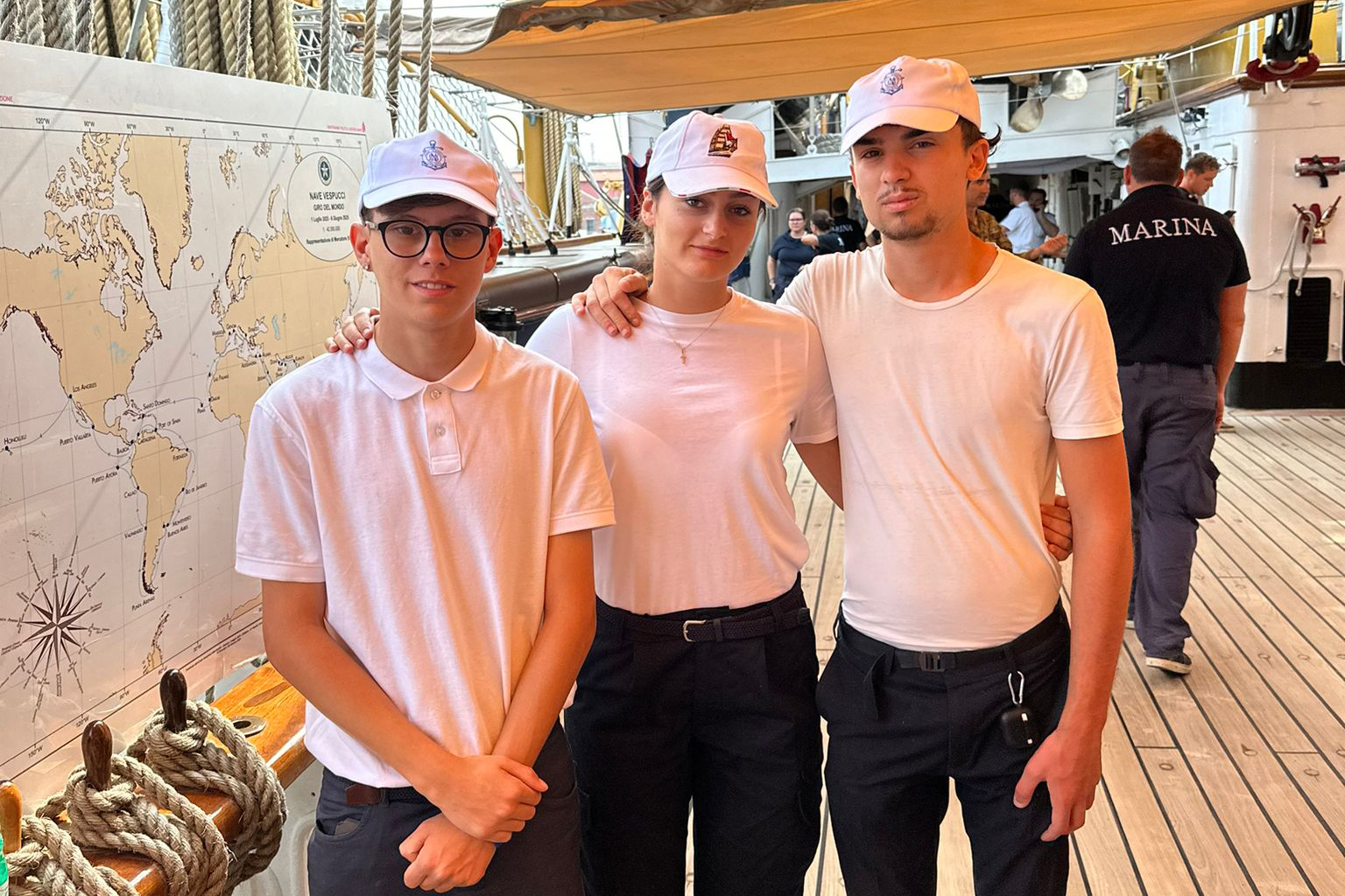 Esperienza a bordo dell’Amerigo Vespucci per tre giovani atleti della LNI Civitavecchia
