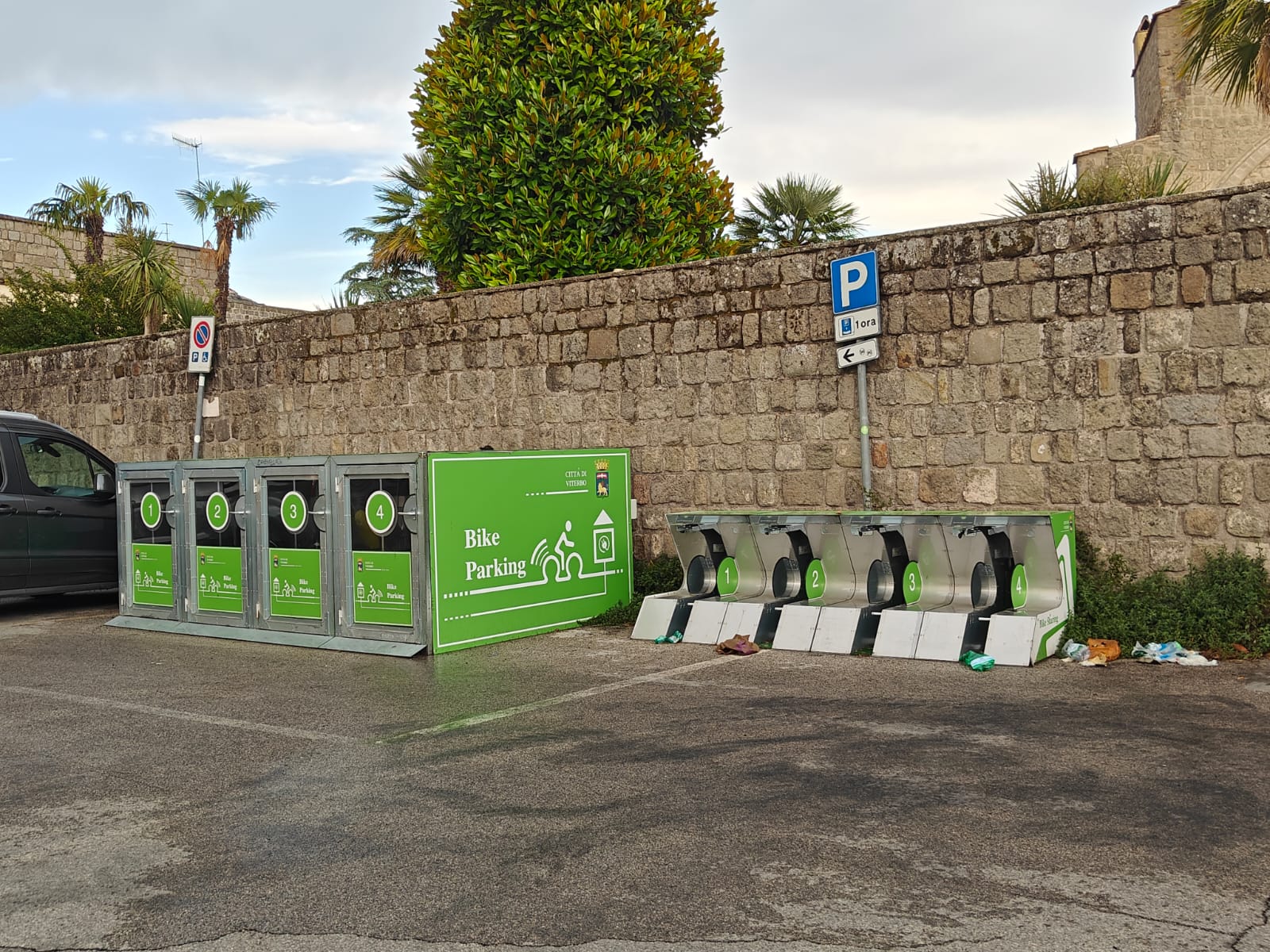 Viterbo – Bike sharing ancora fermo, i cittadini: “Parcheggi tolti da mesi per non fare nulla”