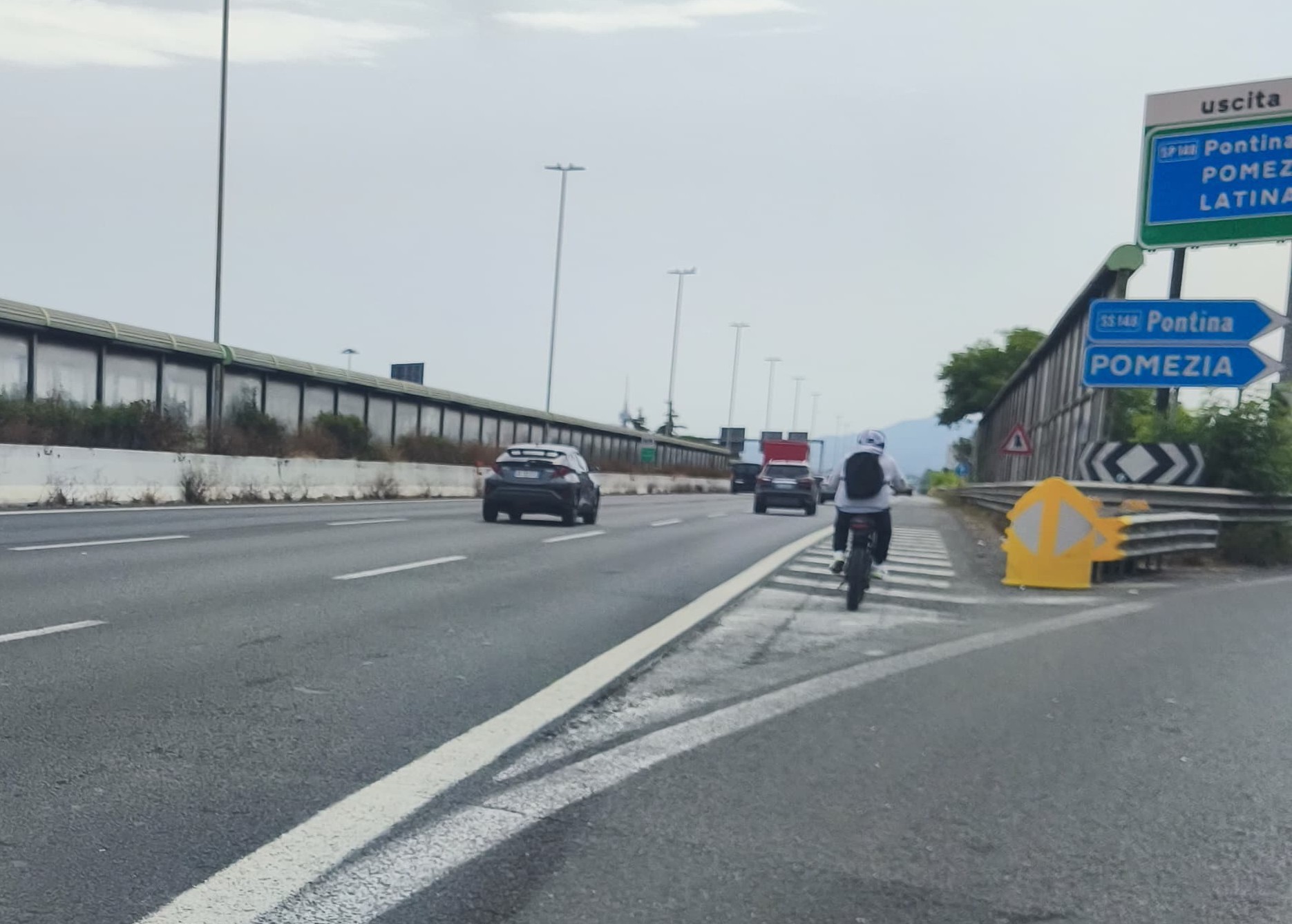 Paura sul GRA: ciclista in e-bike avvistato stamattina in direzione Pontina