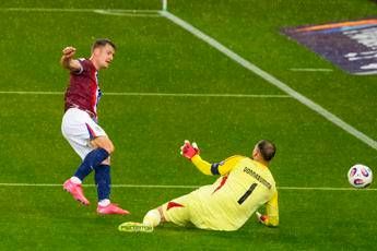 Acquazzone norvegese, l’Italia naufraga: America lontanissima