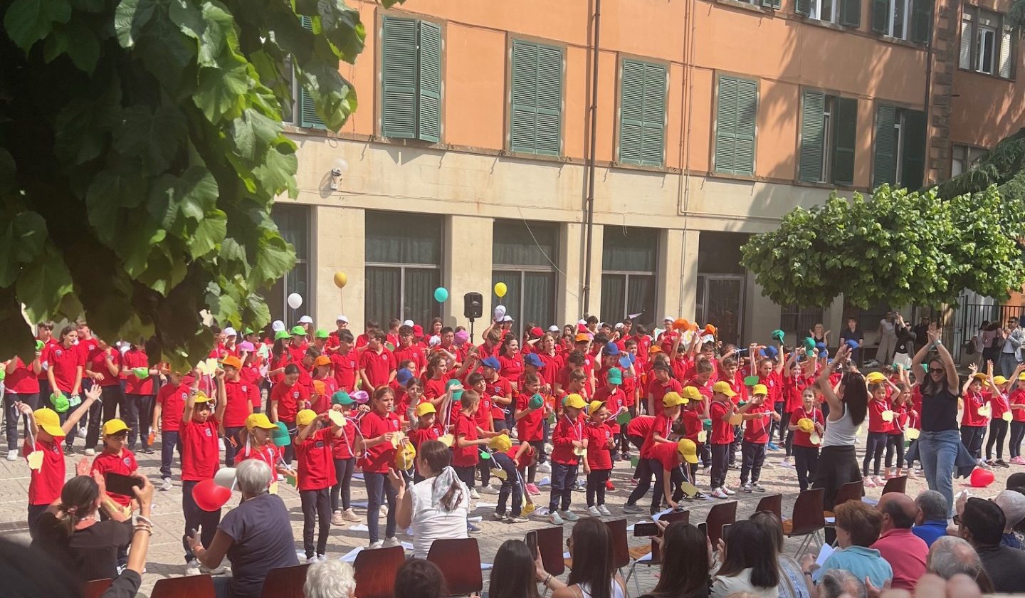 Viterbo – Istituto Merlini: fine anno tra pace, musica e emozioni