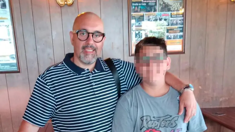 Rimini – La denuncia di un papà viterbese: “Cacciato dalla spiaggia mentre mio figlio disabile faceva il bagno”