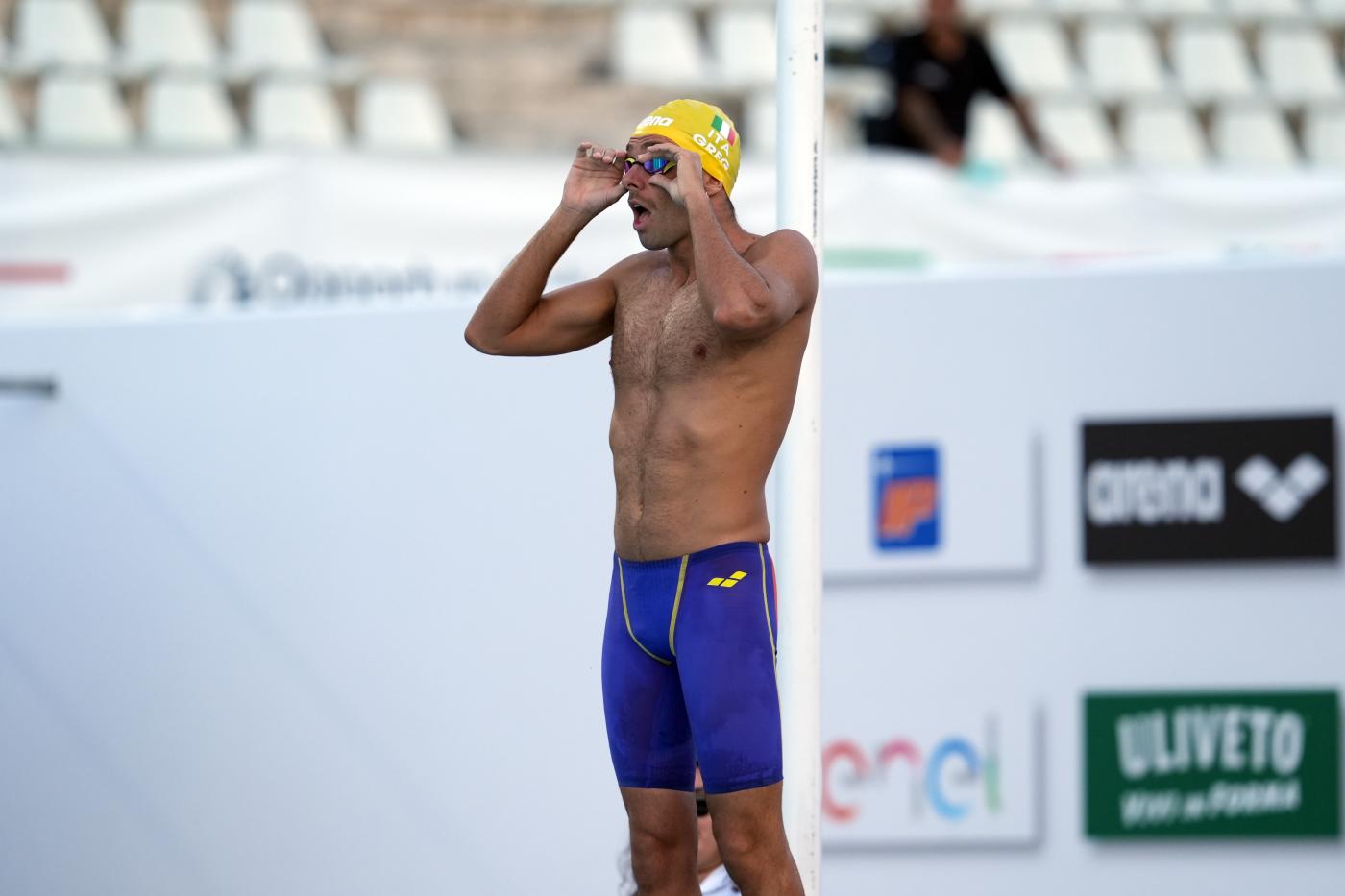 Mondiali di Singapore – Eroico Paltrinieri: dito rotto, ma ancora acque libere. Setterosa ai quarti