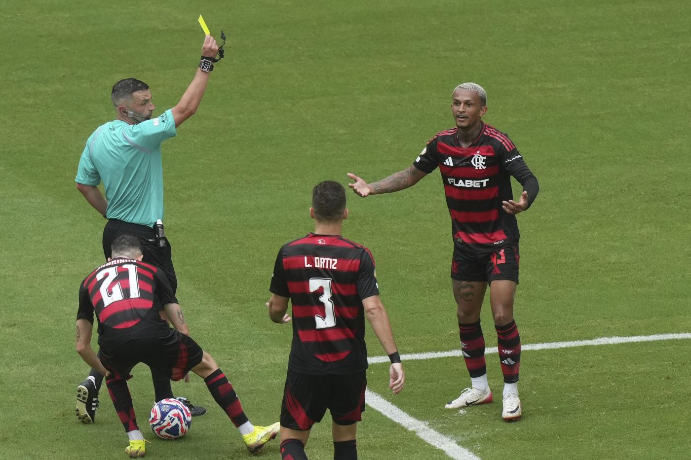 Mercato – Clamoroso Royal, dirottamento sul Flamengo: adesso sì, Wesley può volare a Roma