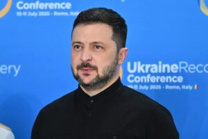 Ucraina, Zelensky “Serve piano Marshall per ricostruzione”