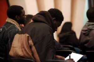 Assolavoro: “Lavoratori stranieri rappresentano il 32% occupati nella somministrazione”