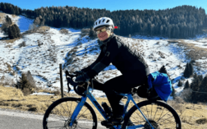 Tumori, al via ‘sulle altezze del coraggio’: sfida sportiva in bici come ‘medicina’