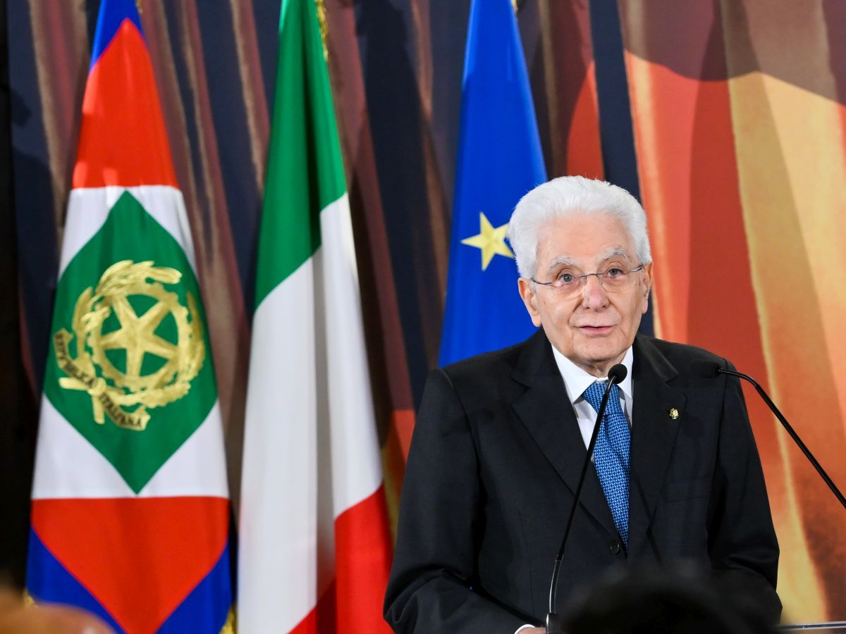 Guardia Costiera, Mattarella “Preziosa opera ed elevata professionalità”