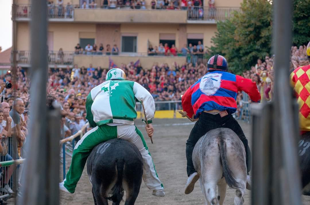 Allumiere – La vincitrice del Cencio del Palio 2025 è l’artista Danila Pietrini