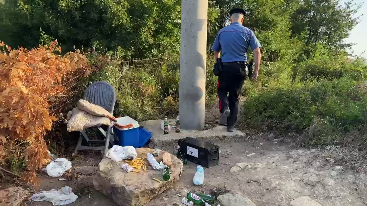 Cerveteri – 1kg di droga trovata nei boschi, tra pusher e bivacchi: un arrestato