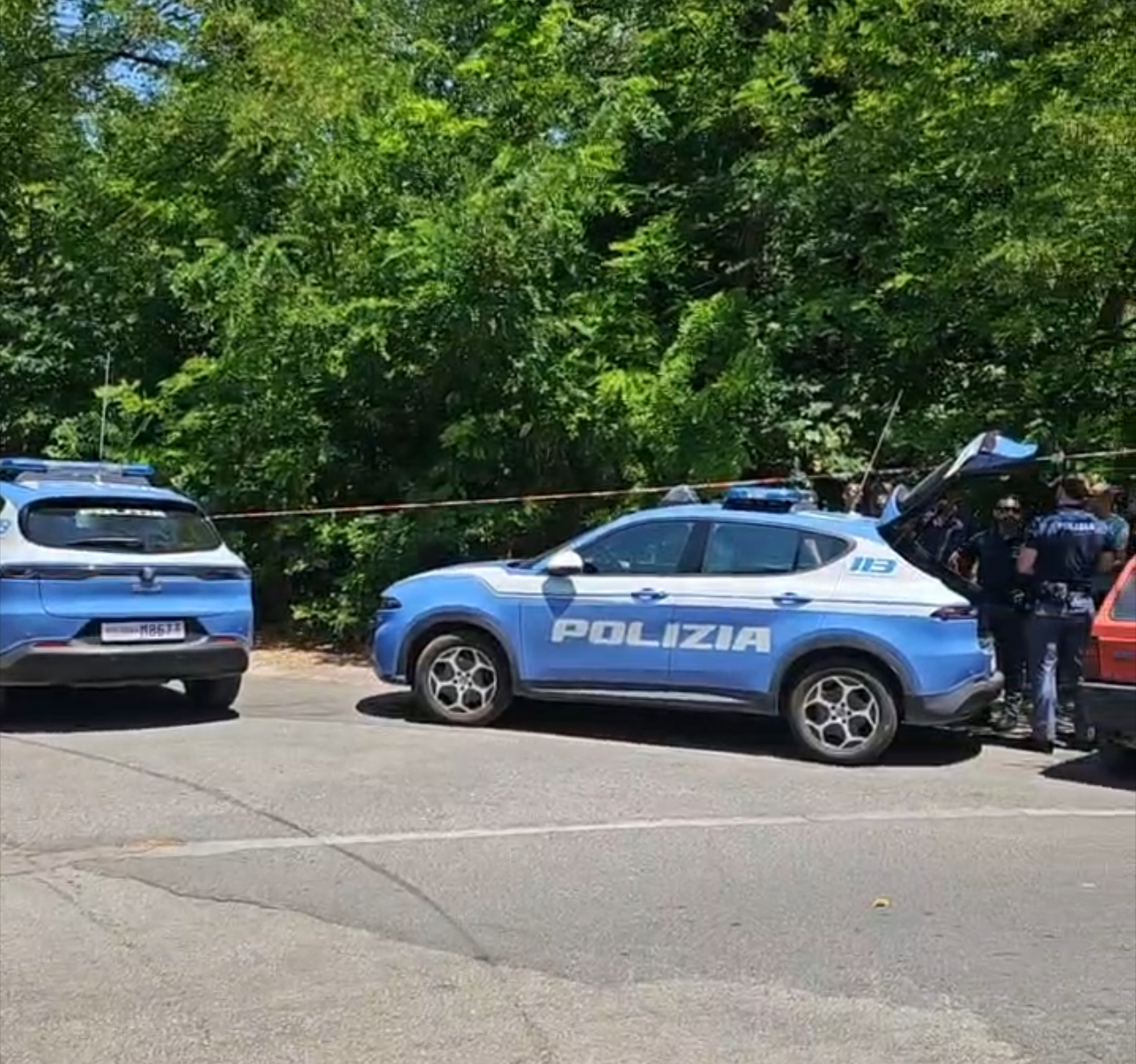 Frosinone – Trovato cadavere di un uomo nei pressi della Villa Comunale, indagini in corso