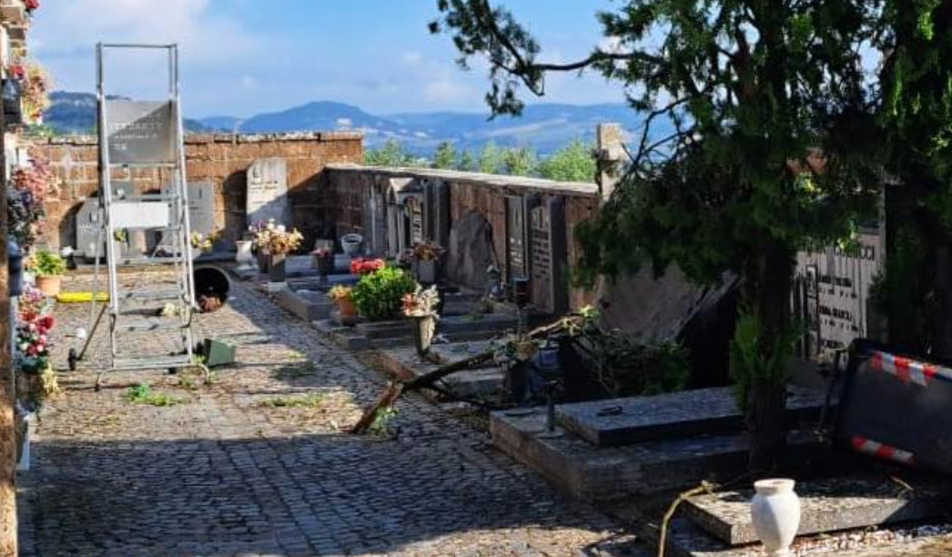 Orvieto – Maltempo, cimitero chiuso per tre giorni dopo i danni (FOTO)