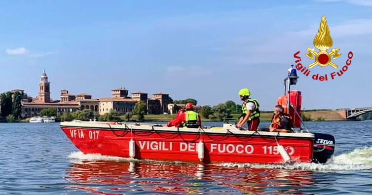 Montefiascone – Paura al lago di Bolsena: catamarano si ribalta, salvi due turisti olandesi