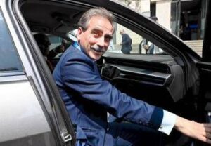 Lovaglio (Mps): “Mediobanca? Offerta giusta, puntiamo almeno al 67% del capitale”