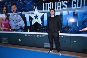 Frank Matano, il talento del giudice di Italia’s Got Talent: “Tutti i Paesi del mondo in meno di 60 secondi”