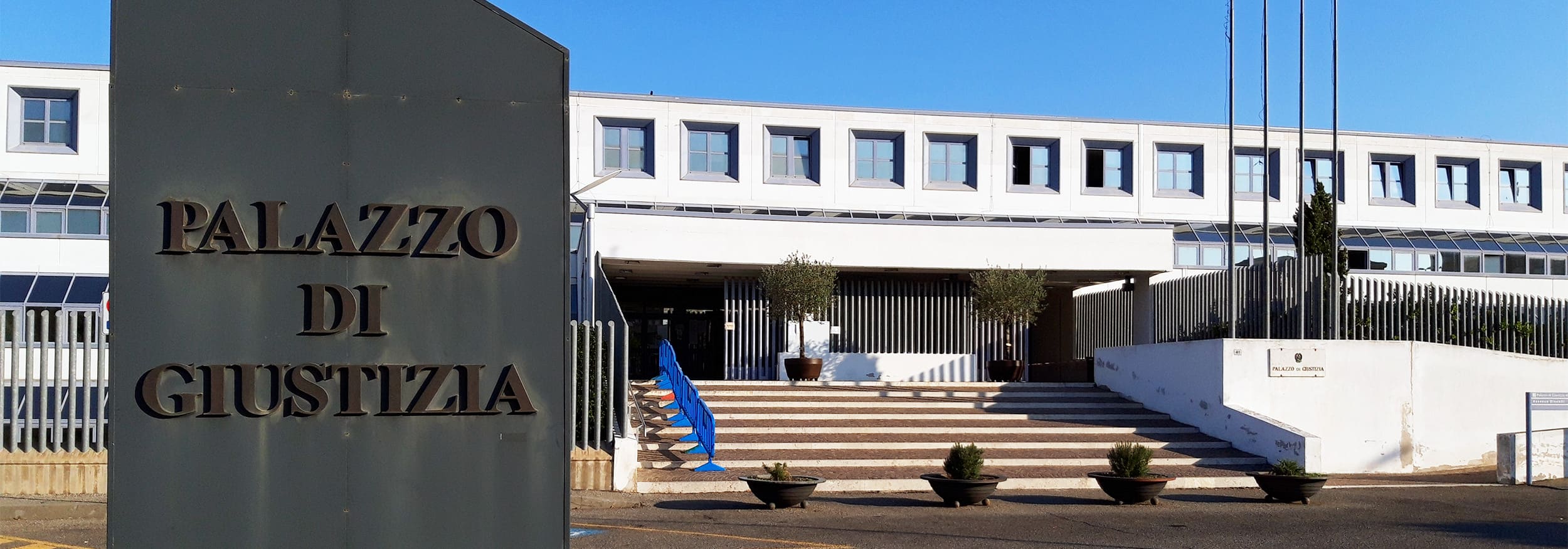 Assassinio Fabrica di Roma, l’accusato si dice “molto scosso”. Disposta l’autopsia sulla vittima