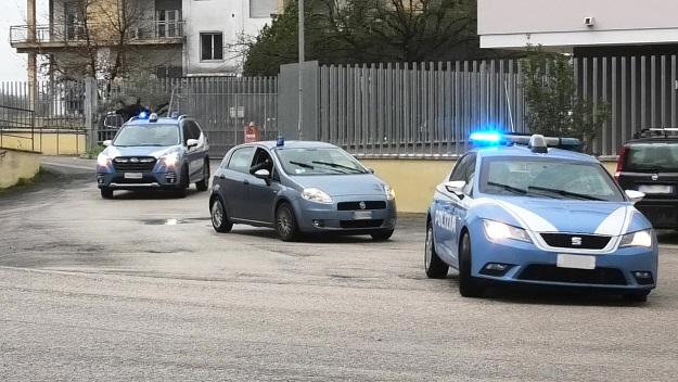 Droga e cellulari nel carcere di Cassino, in due ai domiciliari