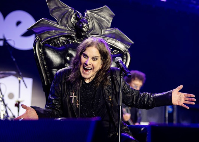 Addio a Ozzy Osbourne, il Principe delle Tenebre: «I tell you to enjoy life. I wish I could but it’s too late