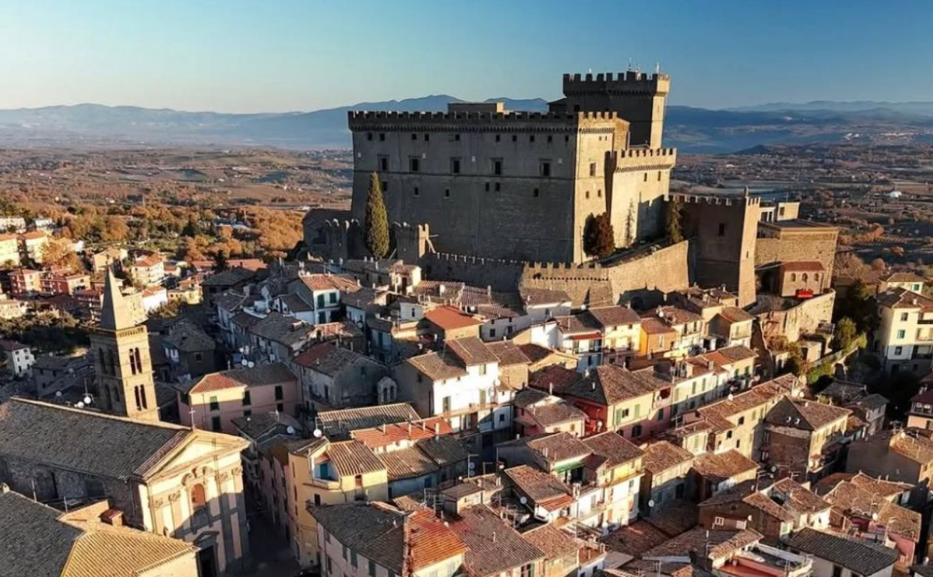 Soriano nel Cimino – Carabinieri si gettano tra le fiamme per salvare anziano e finiscono in ospedale