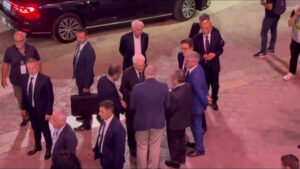 Palermo-Frosinone, l’ingresso del presidente Mattarella allo stadio