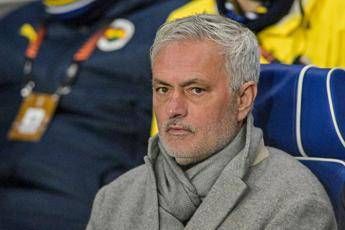 Quel sole tramontò pure sul Bosforo: ufficiale Fenerbahce, esonerato Mourinho