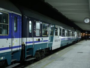 Ferrovie, tratta Roma-Orte-Viterbo: pendolari bloccati alla stazione di Grotte Santo Stefano