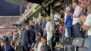 Palermo-Frosinone, in tribuna anche il presidente Sergio Mattarella