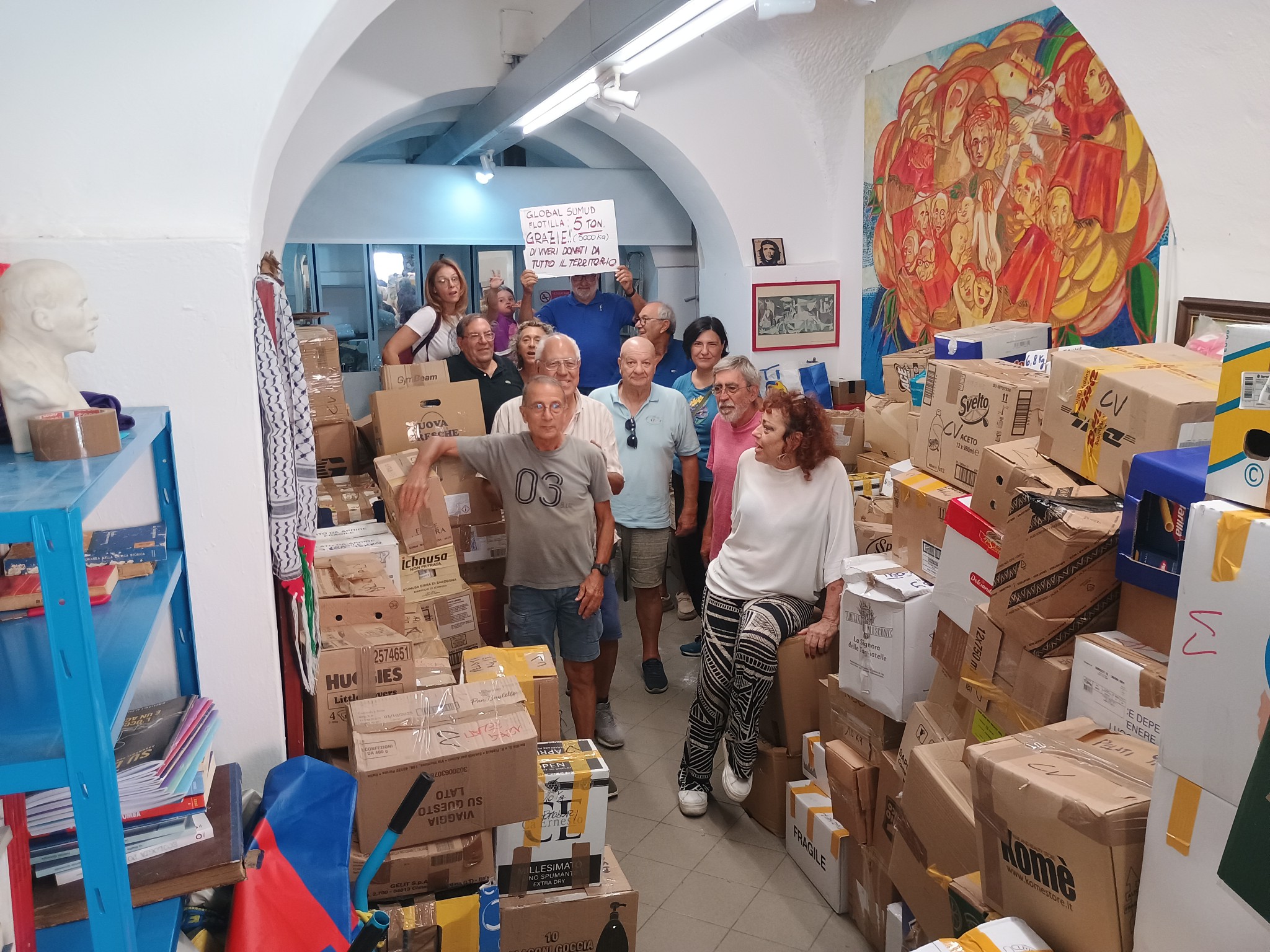 Civitavecchia – Raccolte 5 tonnellate di alimenti in 24 ore a sostegno di Gaza