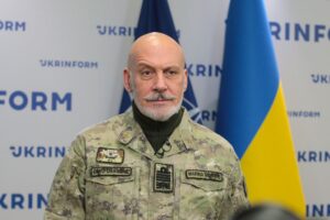 Nato, Cavo Dragone “Più aiuti militari a Kiev e spero nuove sanzioni alla Russia”