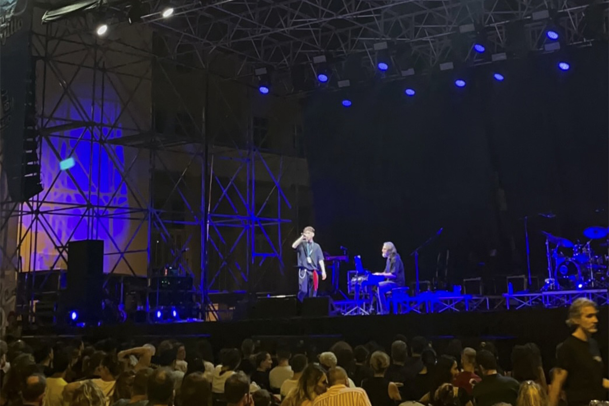 Gaeta – Il nepesino Farnese ha aperto il concerto di Fabrizio Moro