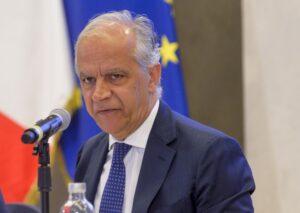 Piantedosi “Prima o poi sarà il turno di sgomberare Casapound”