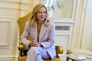 Meloni a Washington per il vertice con Trump e Zelensky