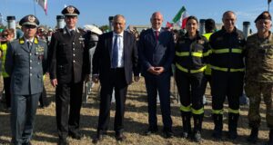 Giubileo dei giovani. Prefetto, Questore e Comandanti provinciali tagliano il nastro per l’avvio dei controlli. Varchi attivi per l’accesso al sito di Tor vergata