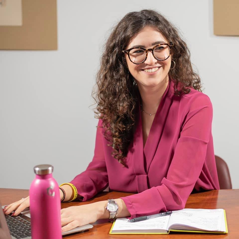 Latina – Consigliera Pd denuncia, ”mie foto rubate e messe forum sessista”