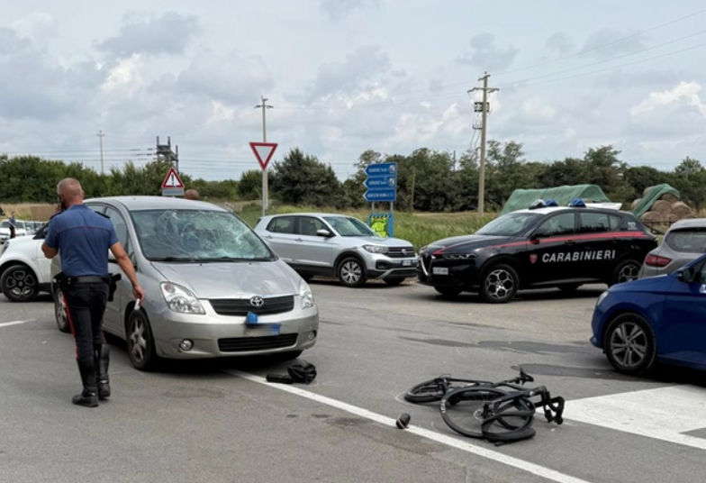 Capalbio – Ciclista 53enne di Montalto investito sulla litoranea, è grave
