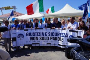 “Giustizia e sicurezza, non solo parole”; parte da OstIa la campagna di militanza di Fratelli d’Italia