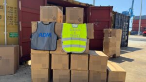 Civitavecchia – Maxi sequestro “hot” al porto, bloccati 1.000 sex toys nocivi alla salute provenienti dalla Cina