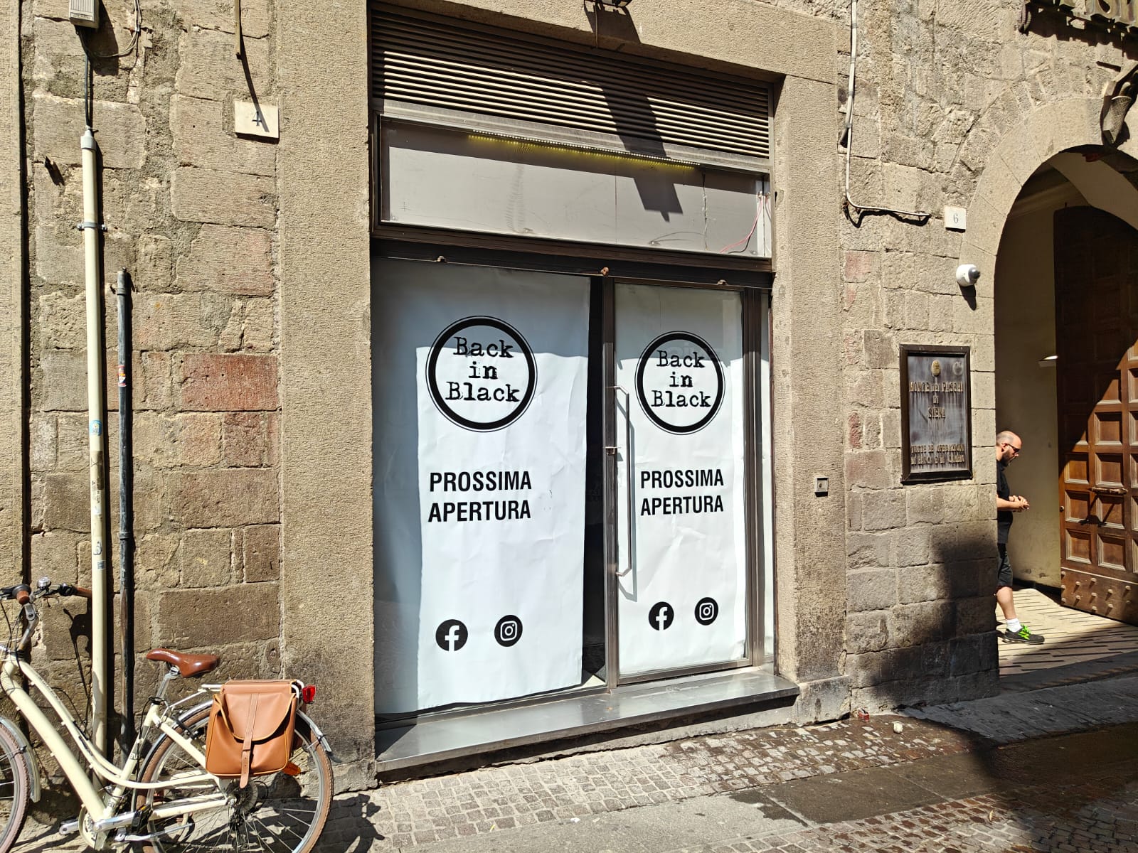 Viterbo – Nuova apertura per Back in Black: “Crediamo fermamente nel centro storico”