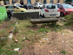 Viterbo – “Biblioteca di Viale Trento in mezzo a sporcizia e incuria”, la denuncia di Paolo Pelliccia