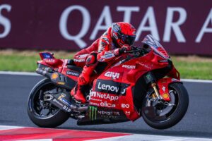 Marc Marquez trionfa al Gp di San Marino, Bezzecchi secondo